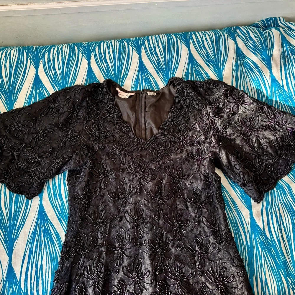 VINTAGE 1990’s Laurence Kazar Black Beaded Lace Dress! - Picture 8 of 9